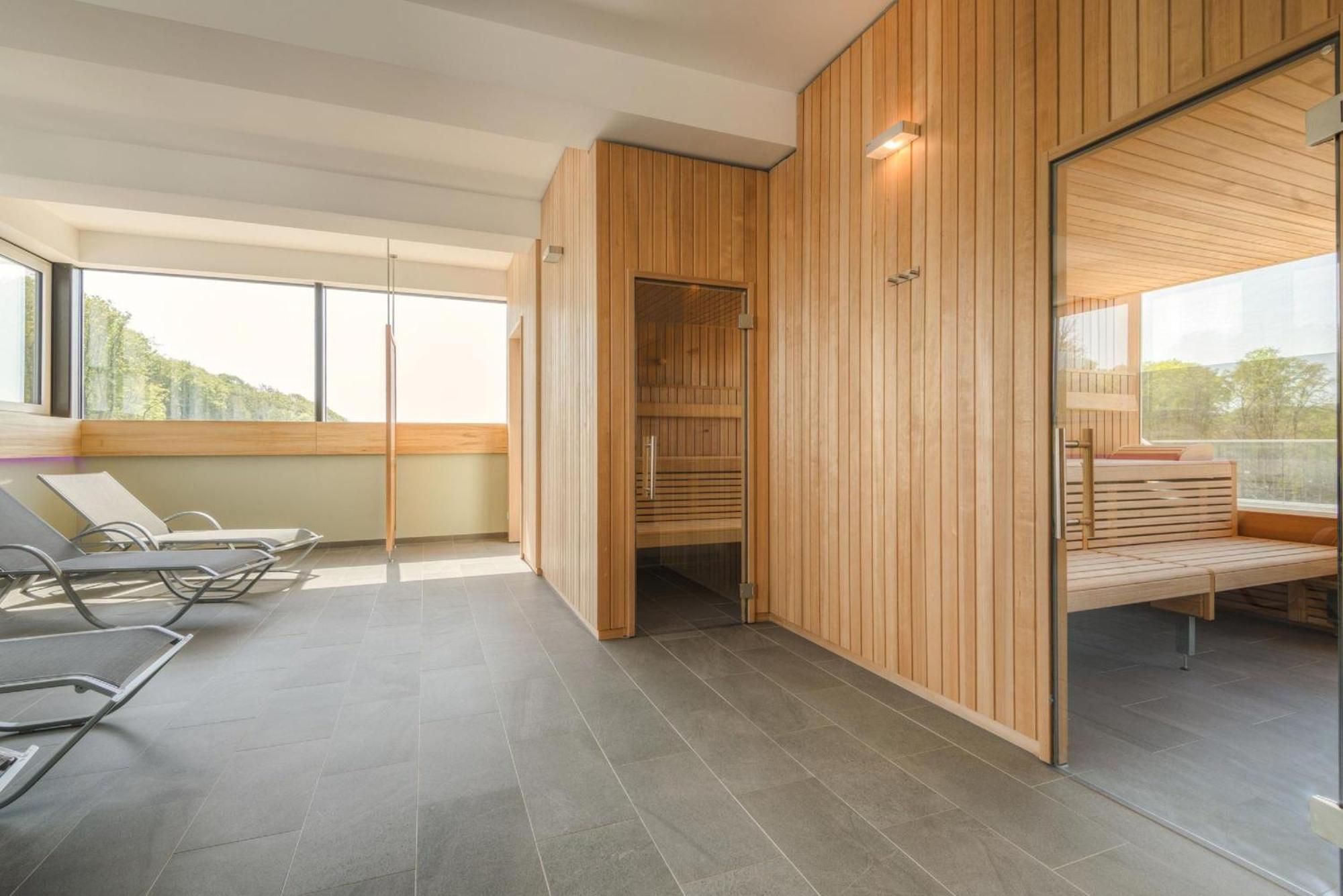 Pool Und Sauna Mit Meerblick, Direkt An Der Seebruecke - First Sellin Fewo 3 8 Dış mekan fotoğraf